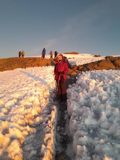 Umbwe Route Kilimanjaro Trek expedition high altitude path