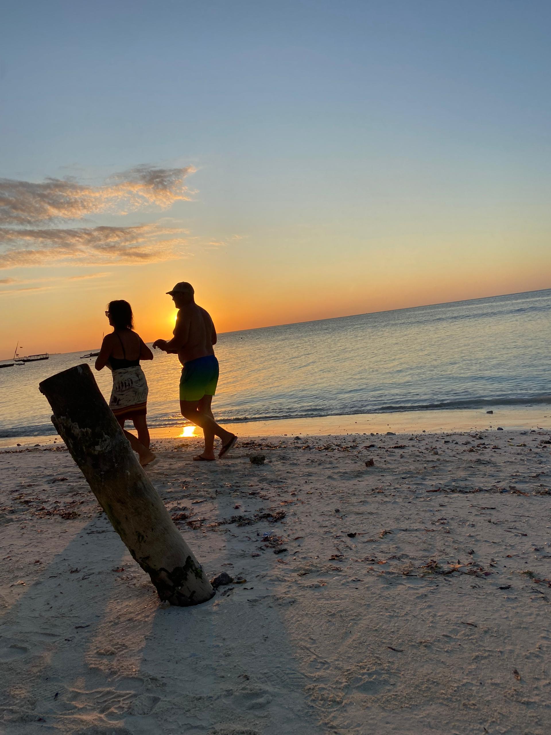 December to February hot sunny weather and diving in Zanzibar