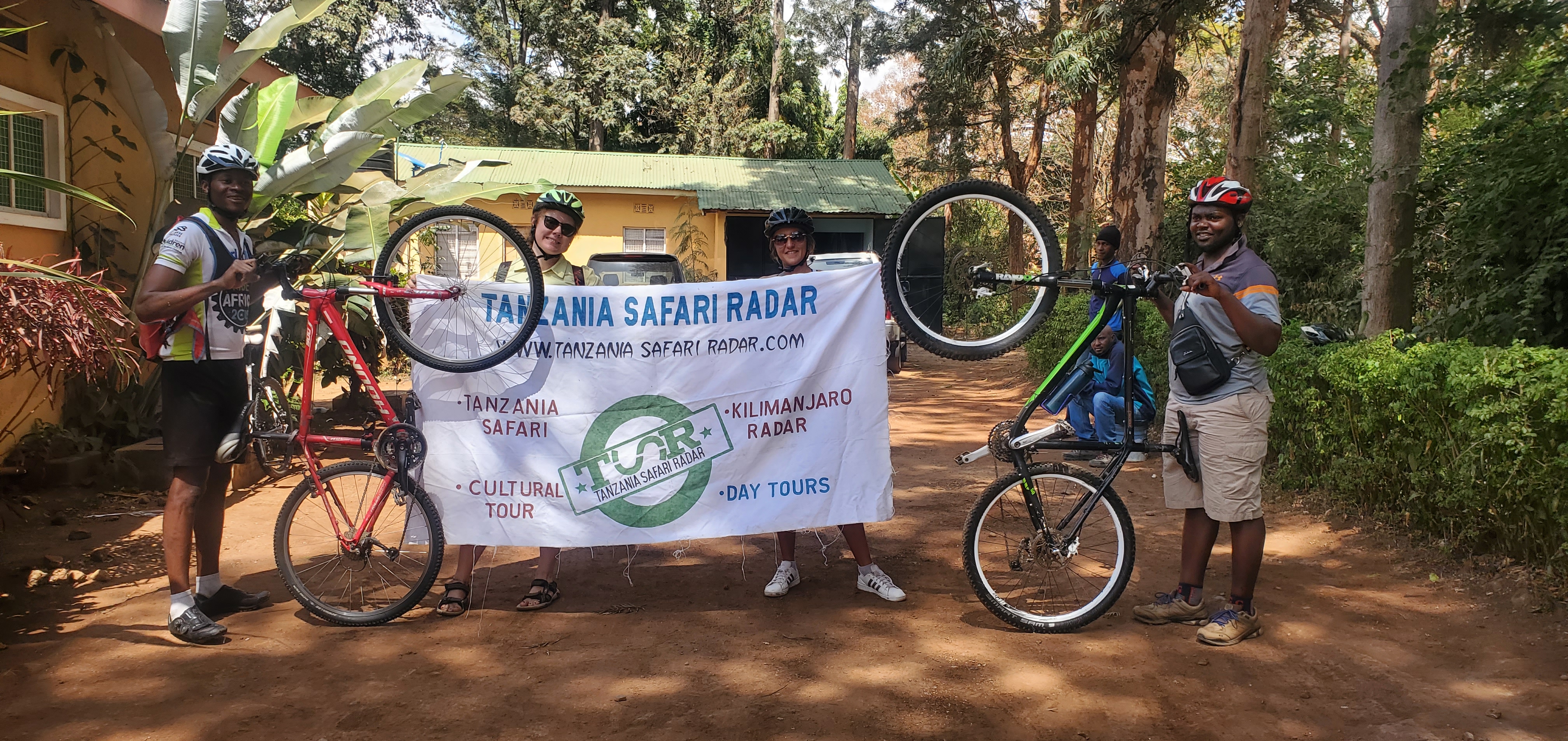 Moshi Buke Tour