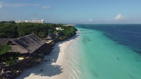 June to October dry season weather in Zanzibar beaches
