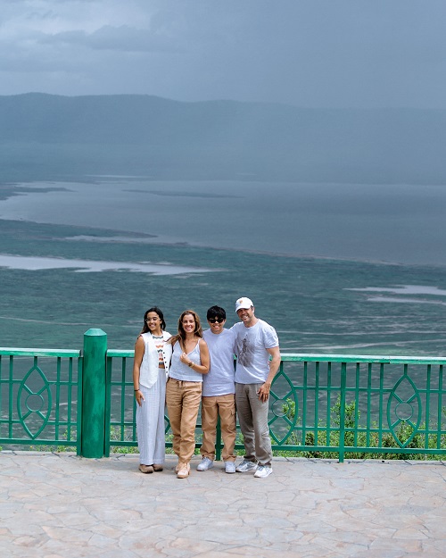 Serengeti migration safari tours from Arusha 